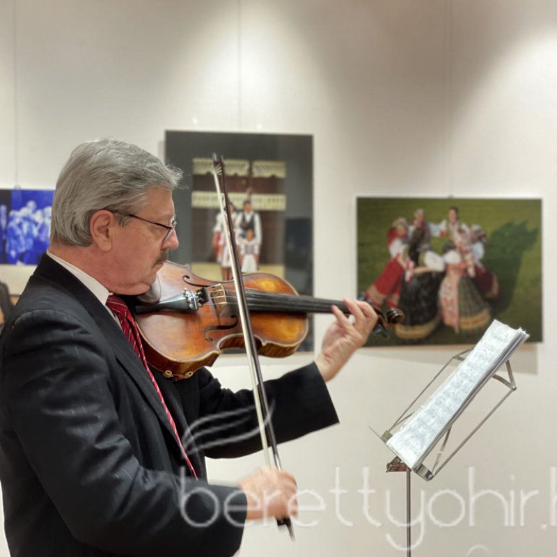 Tóth István jubileumi fotóliállítása 02